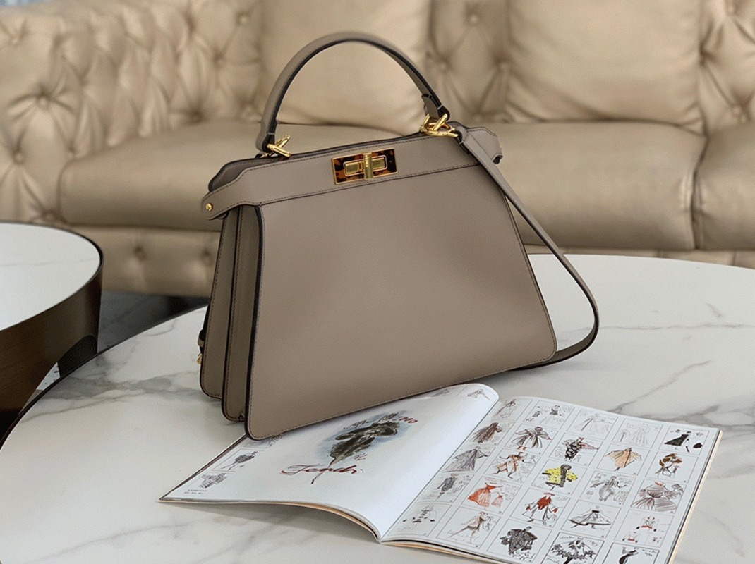Top Quality Knockoff Fendi Peekaboo ISeeU Medium Bag In Grey Calfskin