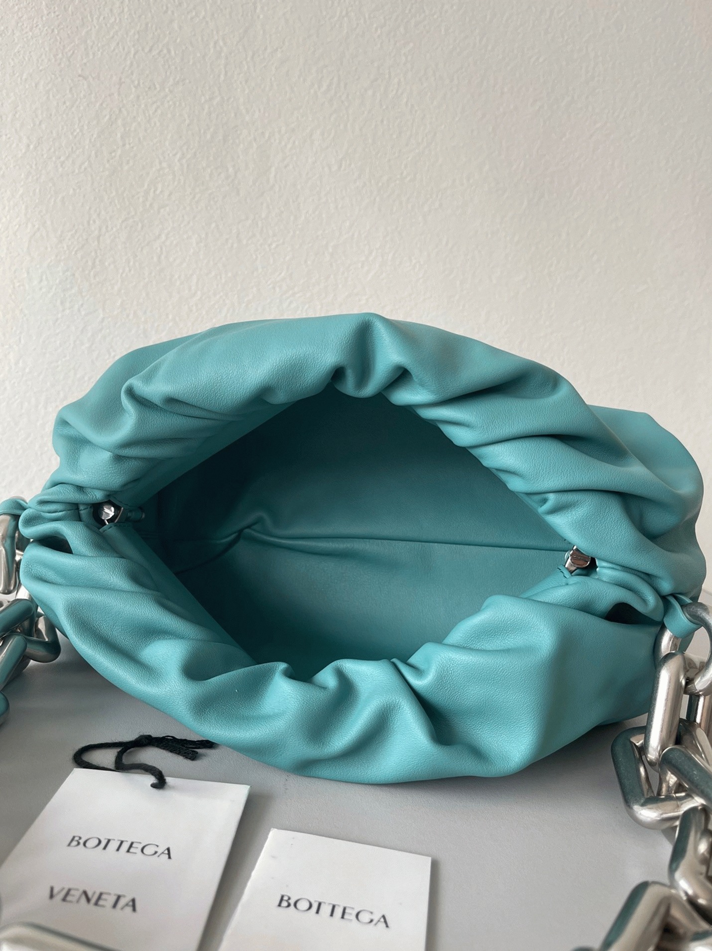 Faux Bottega Veneta The Chain Pouch Bag Lake Green