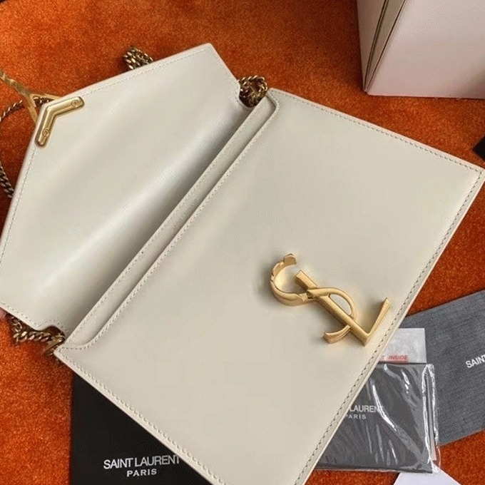Fake Saint Laurent Cassandra Medium Chain Bag White