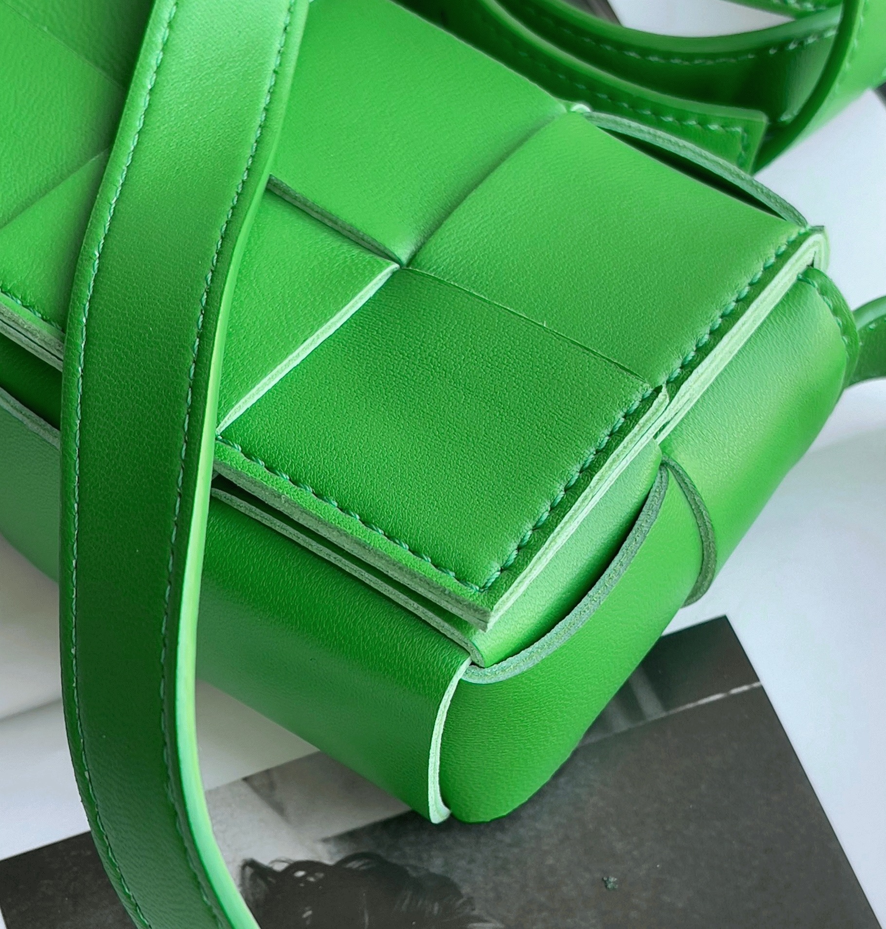Top Quality Replica Bottega Veneta Candy Cassette Bag In Parakeet