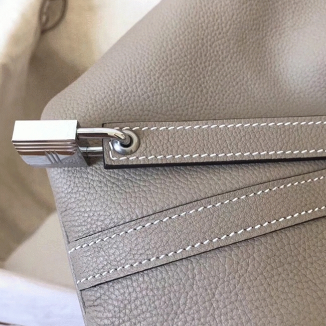 Tourterelle faux designer Hermes Picotin Lock 18cm handbag
