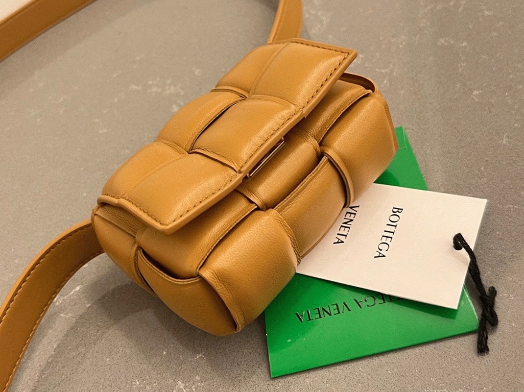 Top Quality Fake Bottega Veneta Candy Padded Cassette Bag In Camel