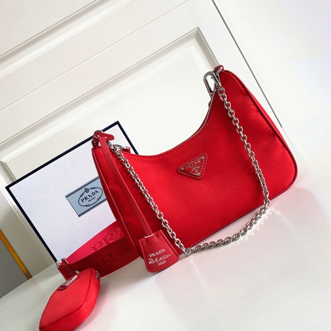 Prada Re-Edition Shoulder Bag Replica in Red