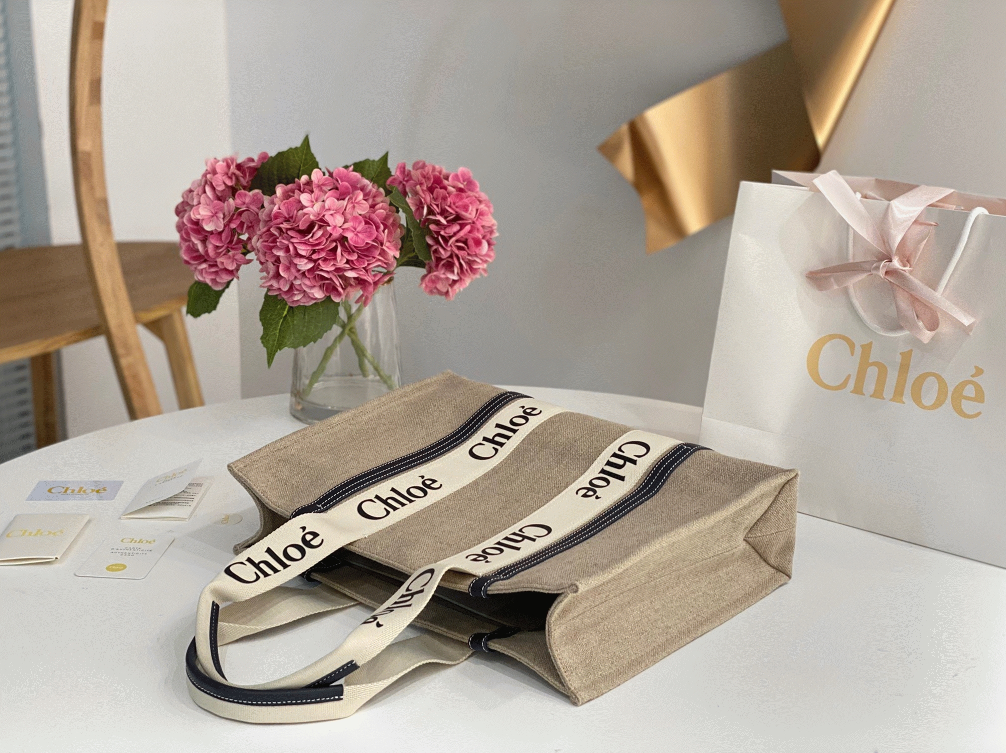 Top Quality Fake Chloe Woody Large Tote Bag in Linen Canvas with Navy Blue Leather