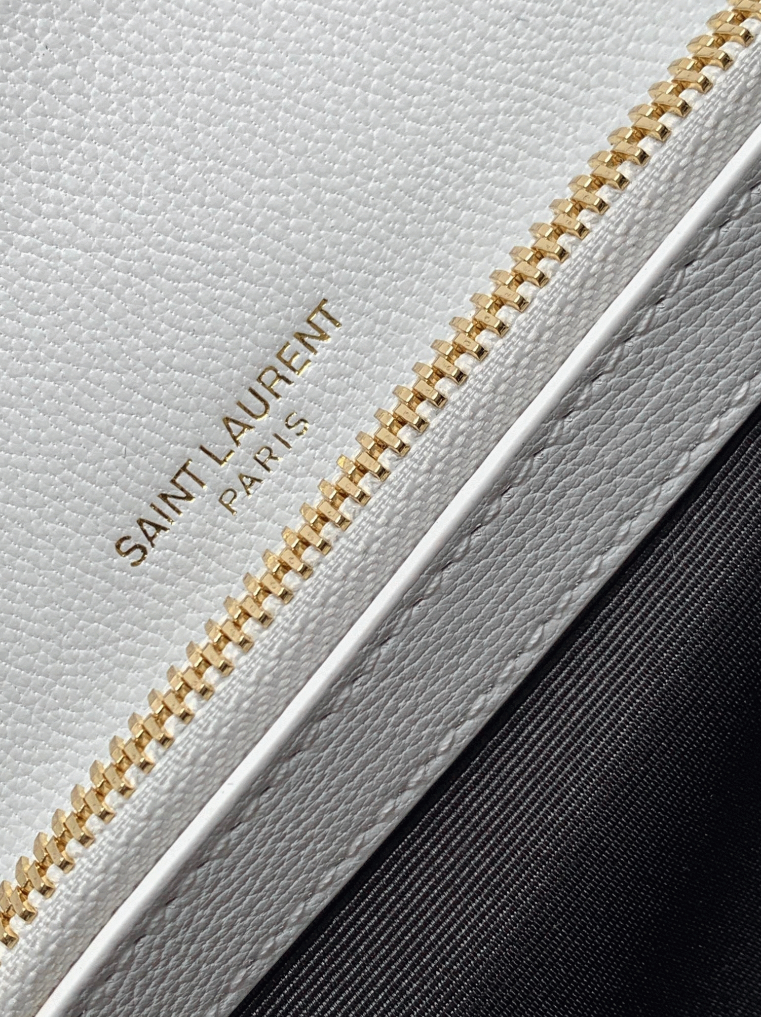 Replica Saint Laurent College Medium Chain Bag White