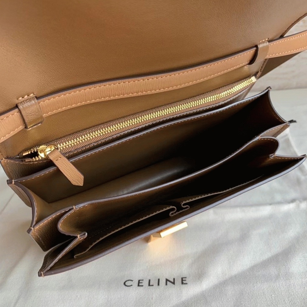 Top Quality Replica Celine Classic Box Medium Bag In Camel