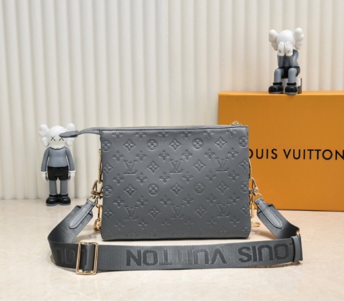 Louis Vuitton Taiga Leather Keepall Bandouliere 50 Travel Bag In Pink