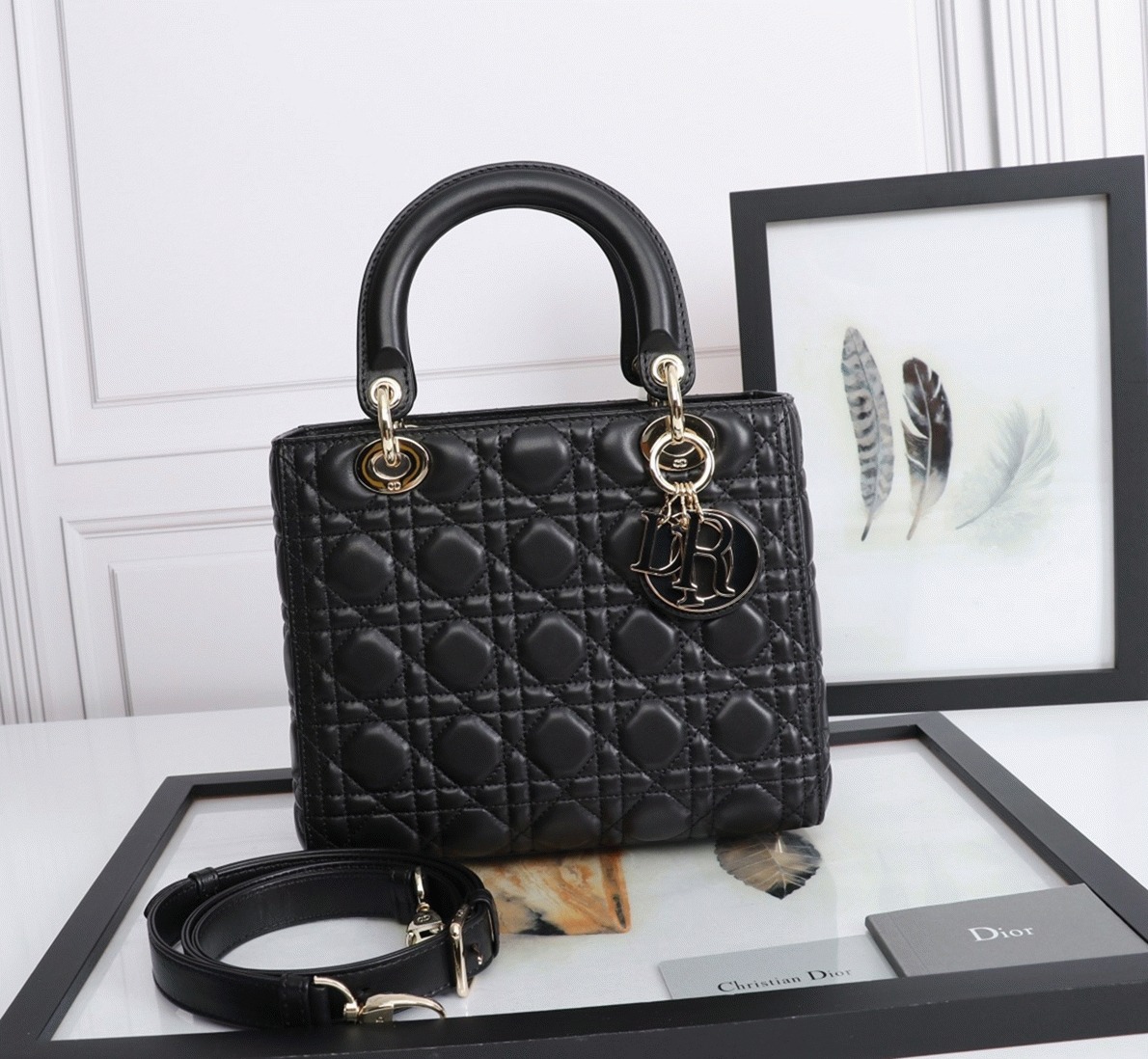 Dior Lady Dior Medium Bag Replica in Black
