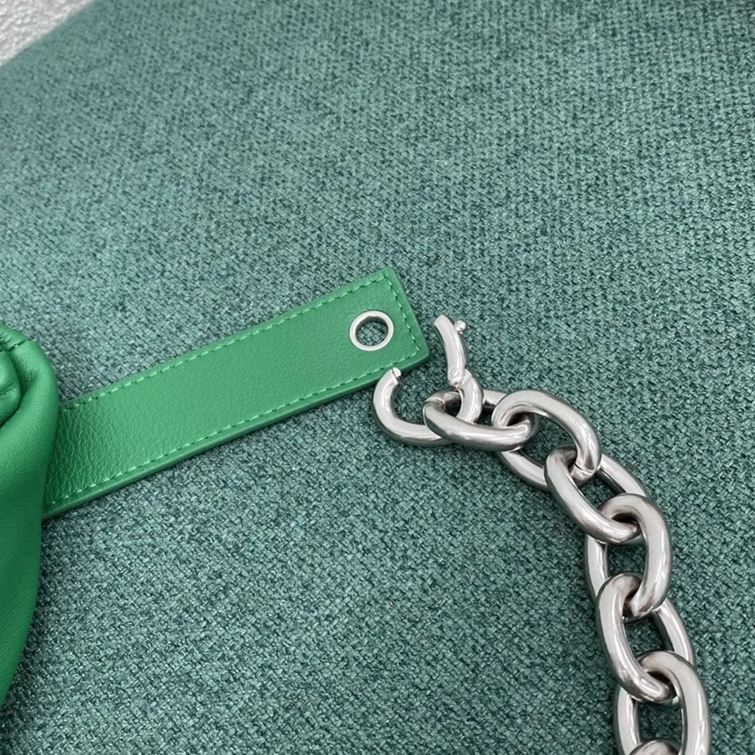 Replica Bottega Veneta The Pouch Belt Bag Green