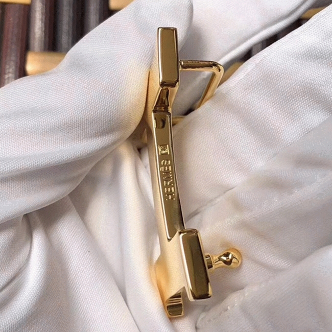 Knockoff Hermes Mini Constance belt buckle crafted in taupe epsom