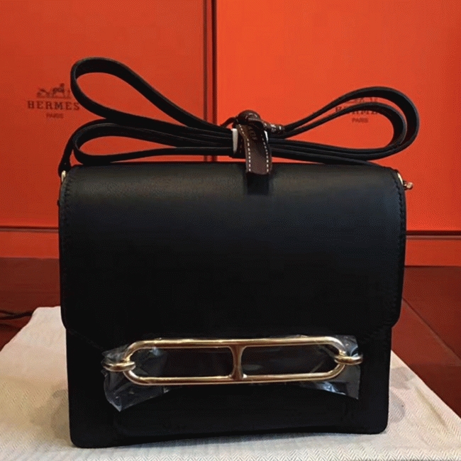 Black knockoff Hermes Mini Sac Roulis handbag