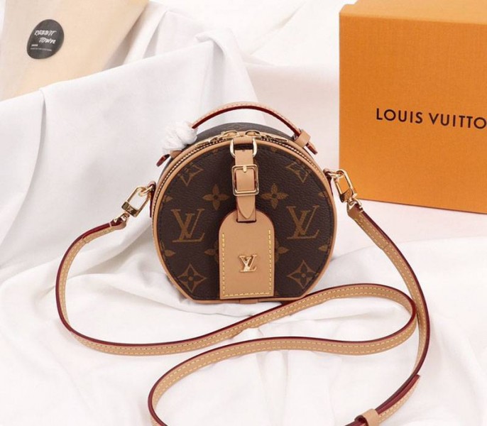 Louis Vuitton Monogram Canvas Mini Boite Chapeau