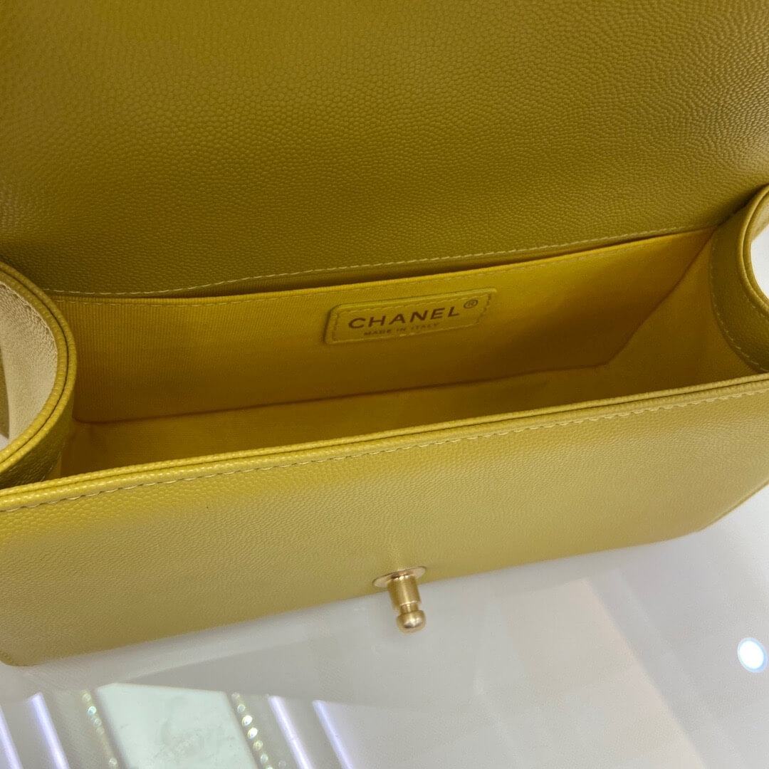 BOY CHANEL Handbag(high-end grade)