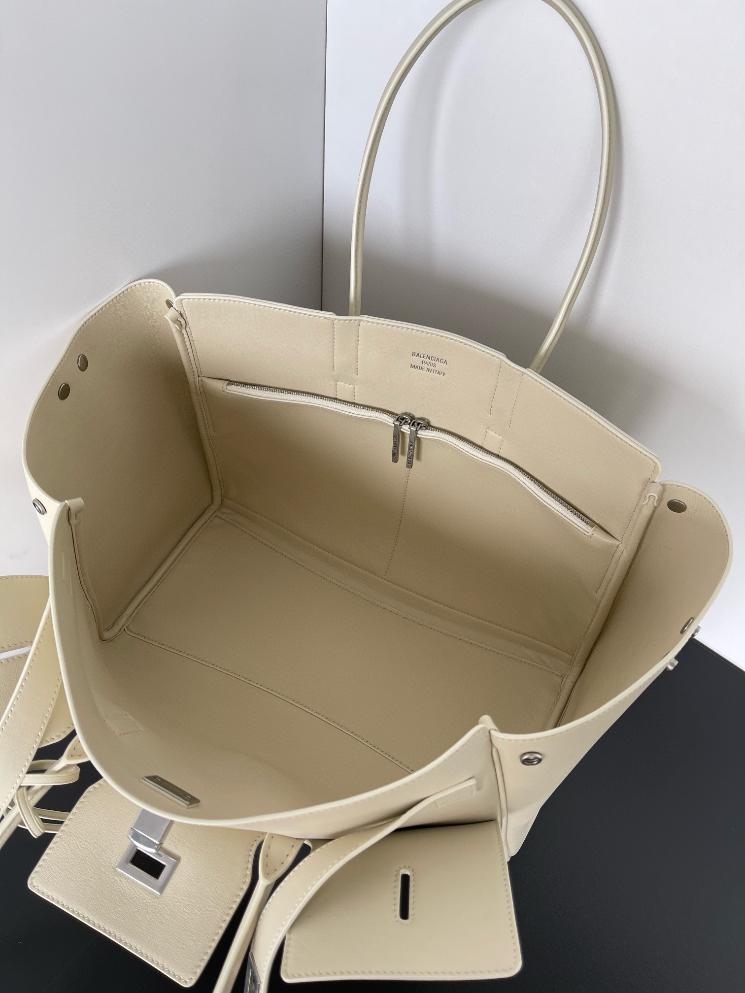 Knockoff Balenciaga Bel Air Carry All Medium Bag Beige Calfskin