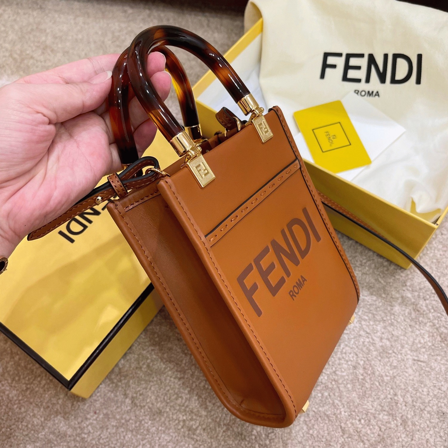 Top Quality Fake Fendi Mini Sunshine Shopper Bag In Brown Leather