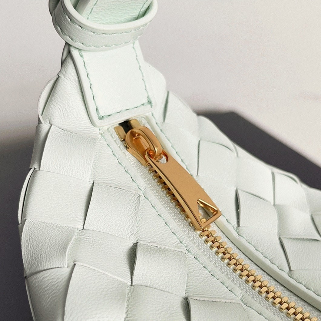 Replica Bottega Veneta Mini Wallace Bag Glacier