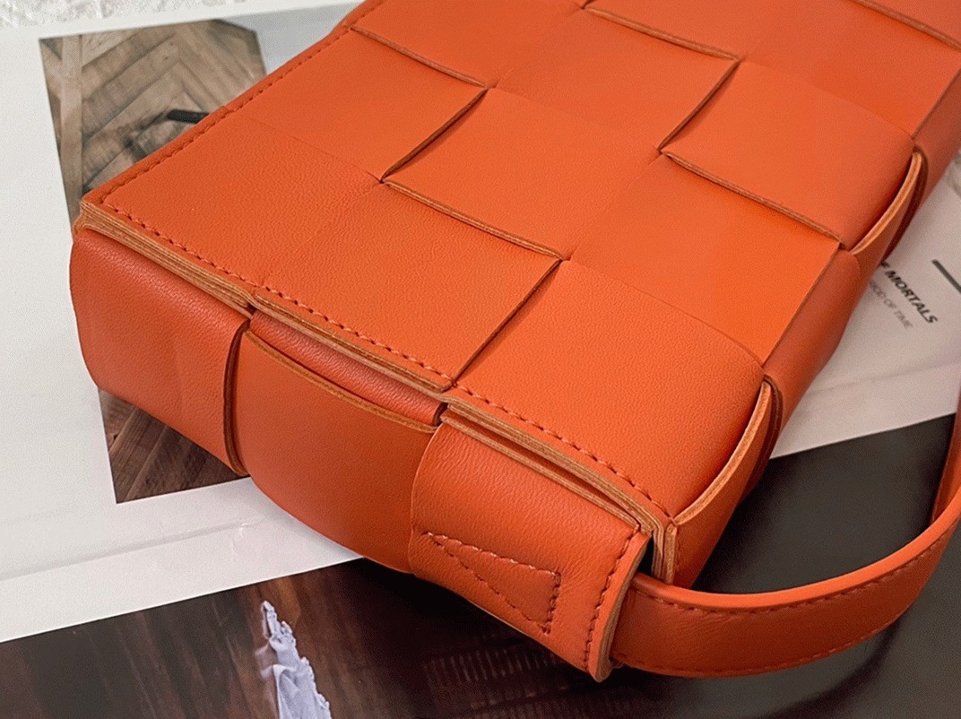 Top Quality Knockoff Bottega Veneta Cassette Bag In Orange