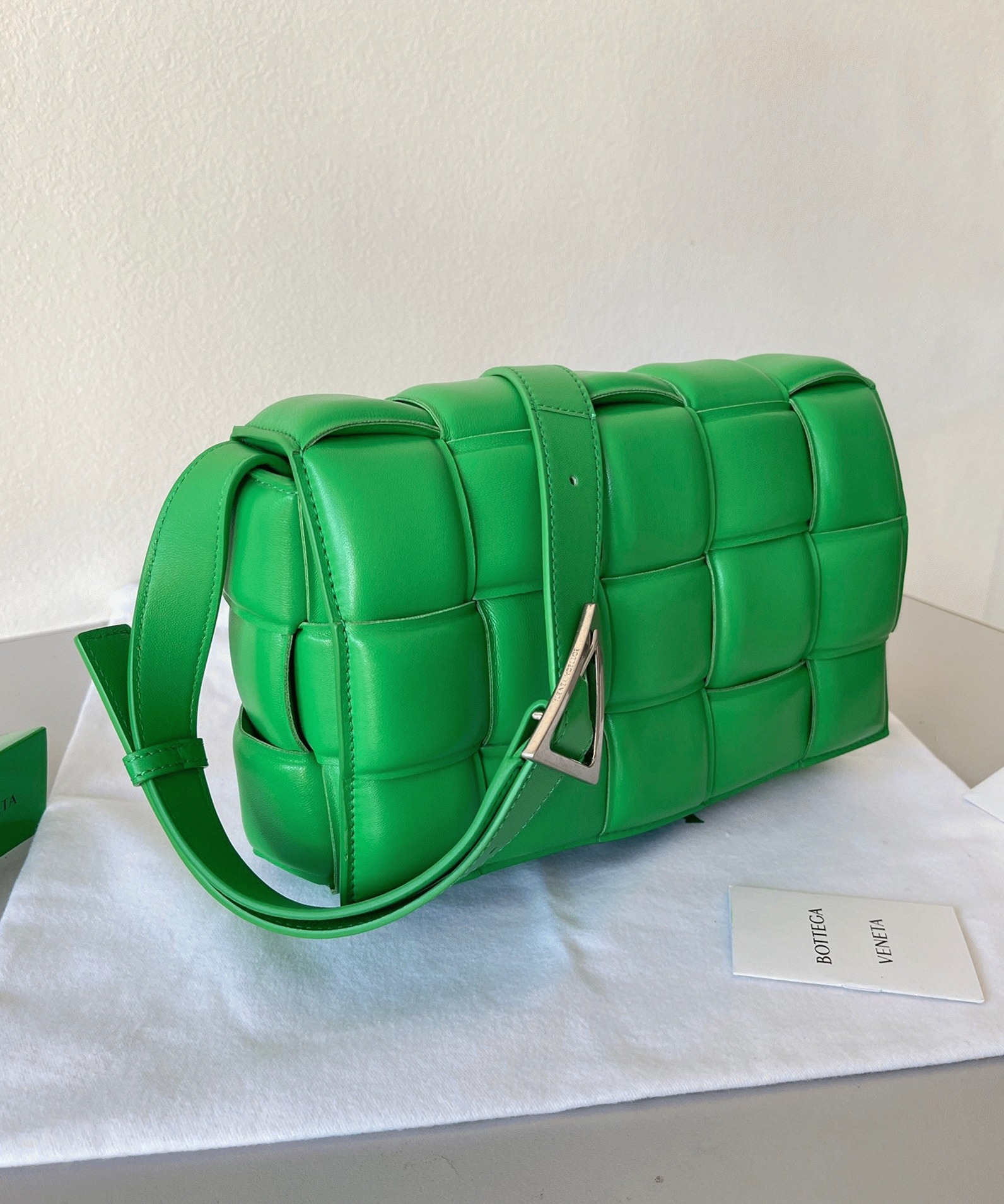 Top Quality Knockoff Bottega Veneta Padded Cassette Bag In Parakeet