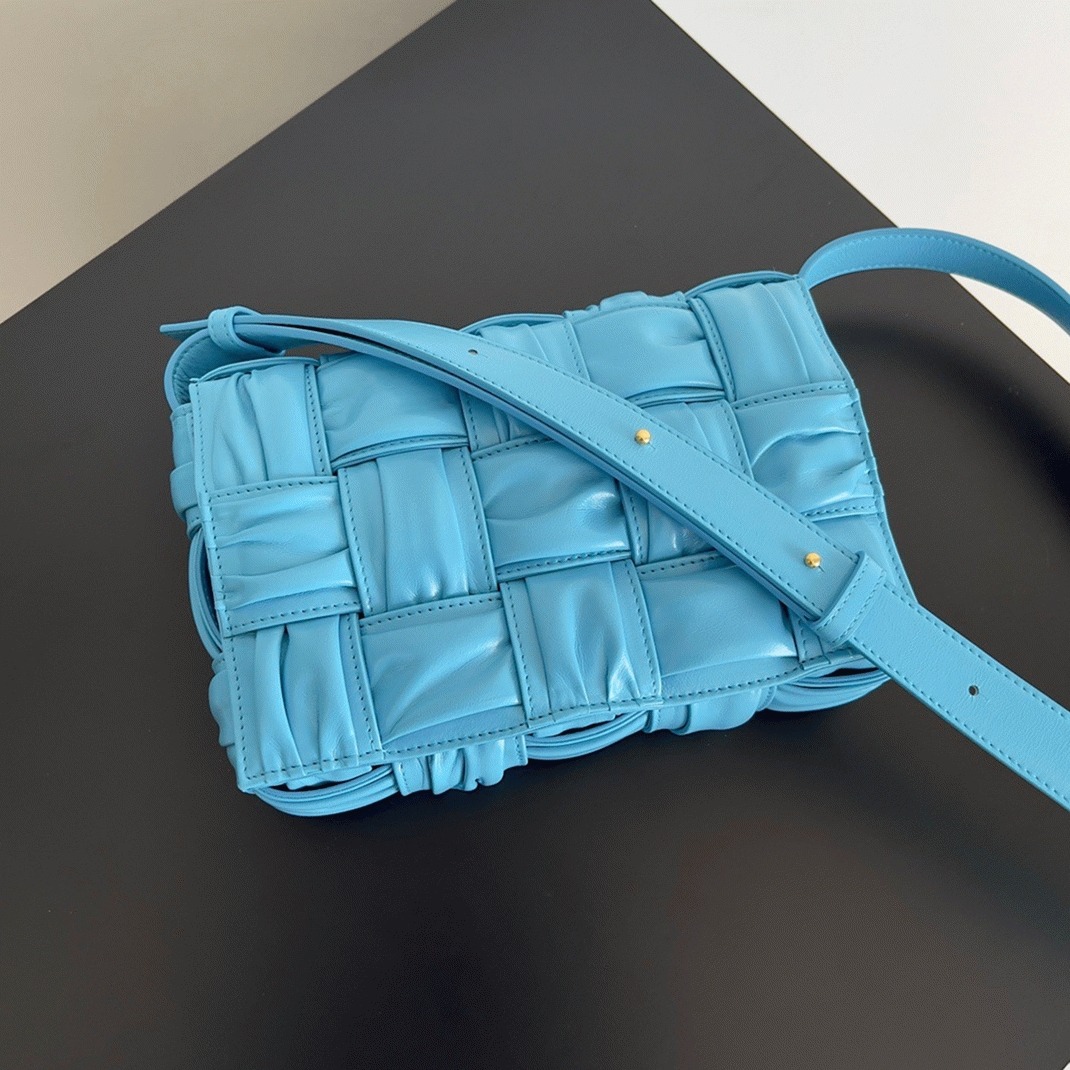 Top Quality Bottega Veneta Cassette Bag In Pool Foulard Intreccio Calfskin