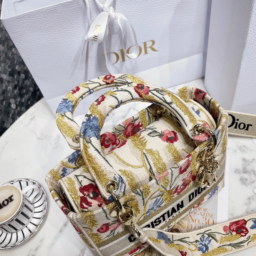 Dior Lady D-Lite Medium Bag Replica in Hibiscus Metallic Thread Embroidery