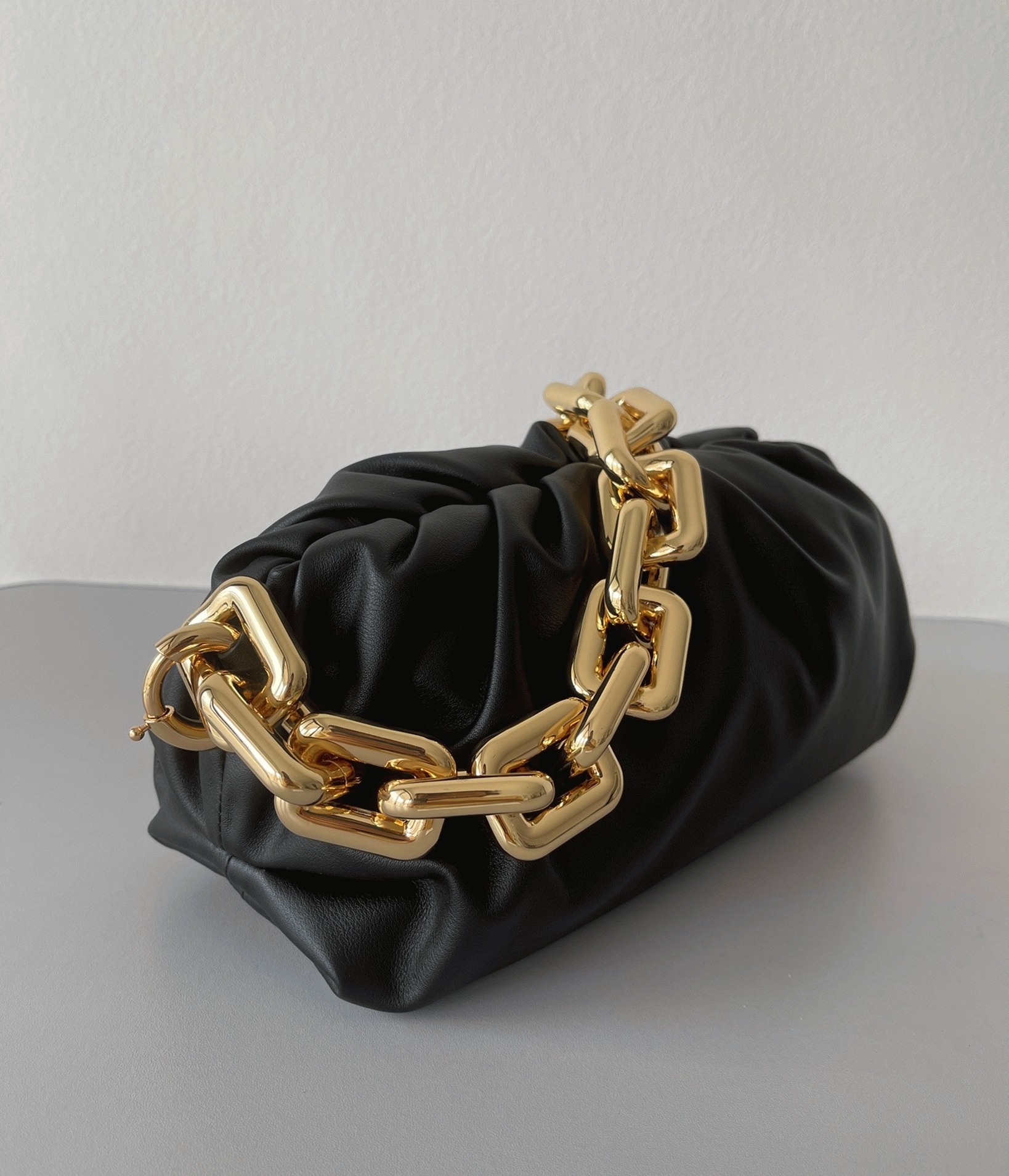 Replica Bottega Veneta The Chain Pouch Bag Black