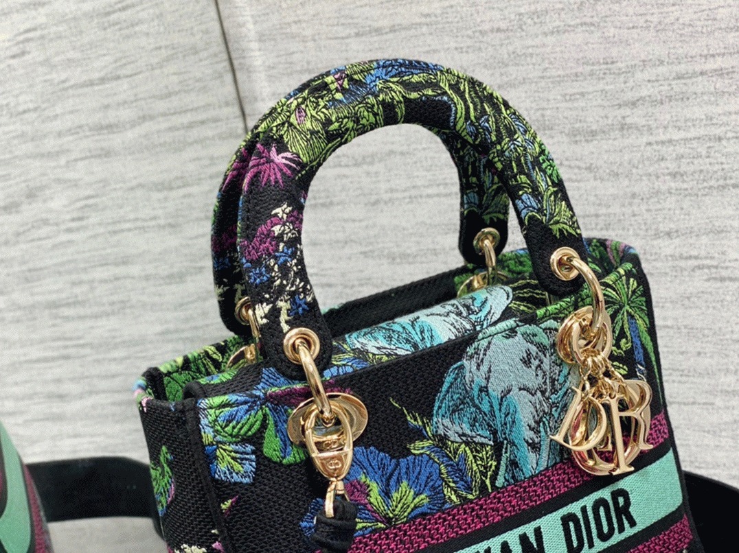Dior Lady D-Lite Medium Bag Replica in Blue Toile de Jouy Voyage Embroidery