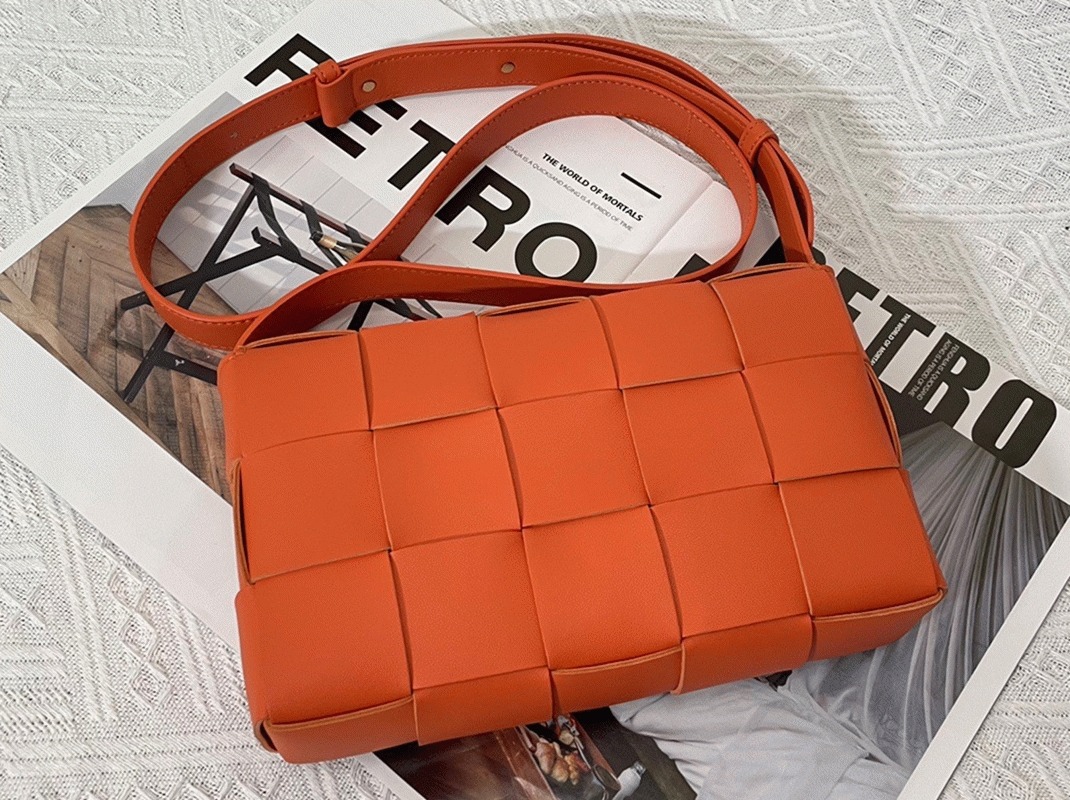 Top Quality Knockoff Bottega Veneta Cassette Bag In Orange