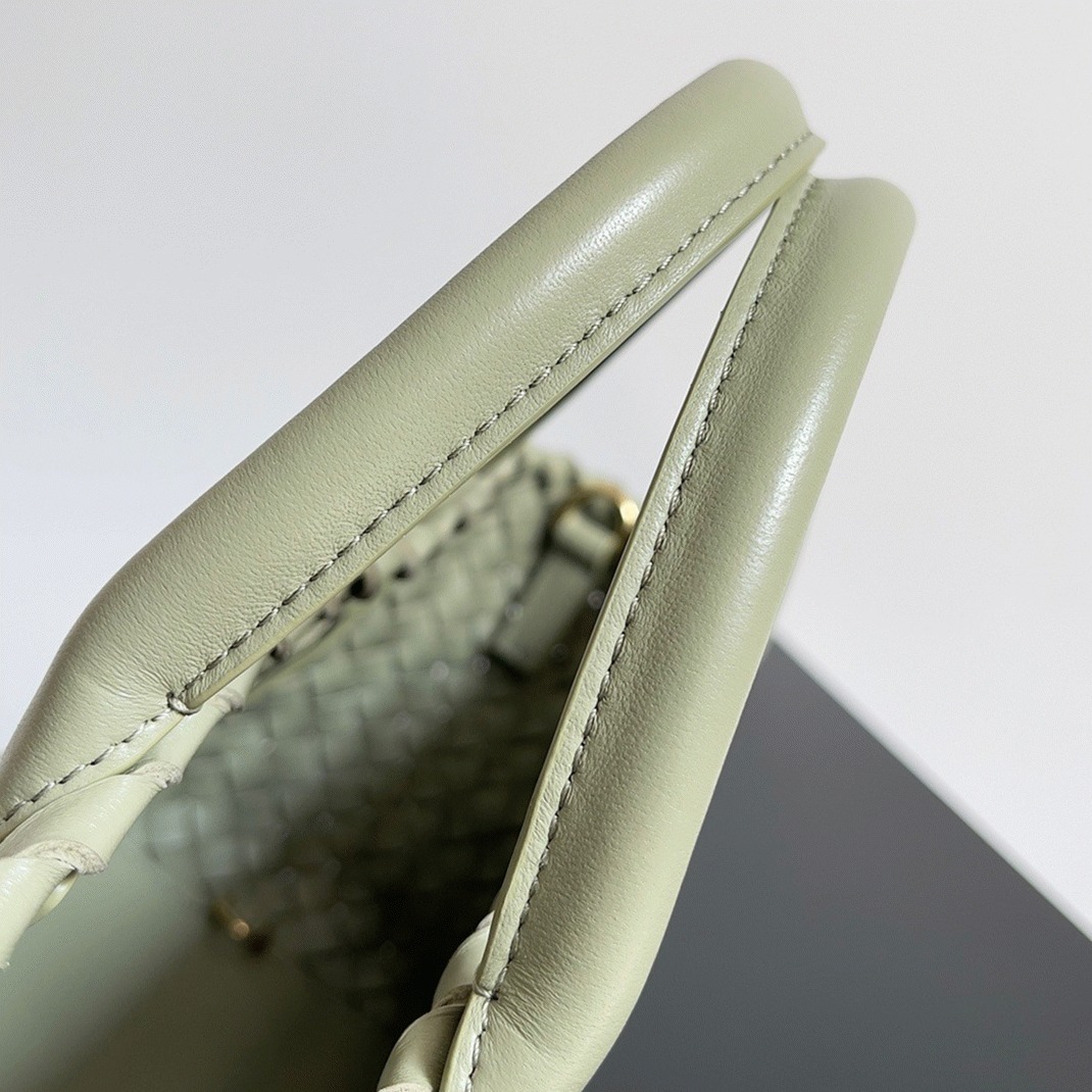 Top Quality Knockoff Bottega Veneta Cabat Mini Bag In Travertine Intrecciato Lambskin
