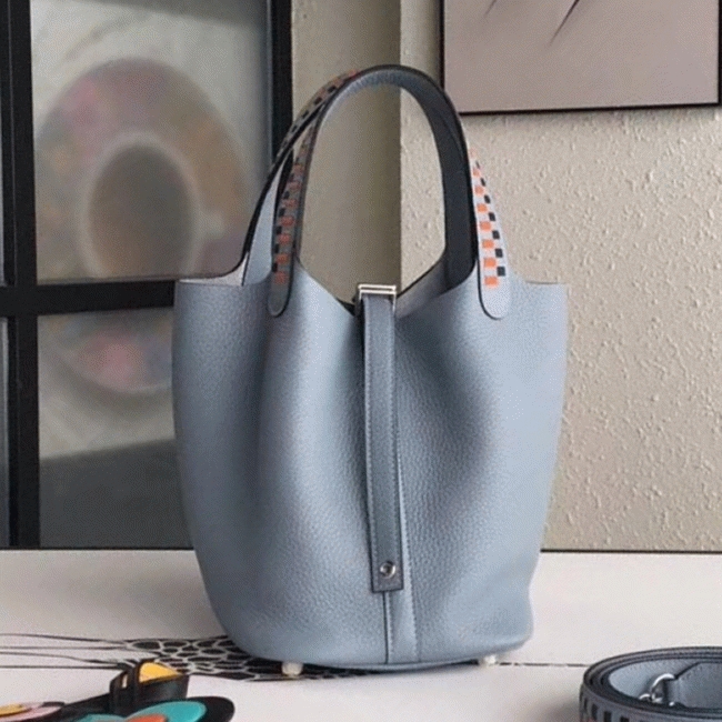 Blue braided handles fake luxury Hermes Lin Picotin Lock 22cm handbag