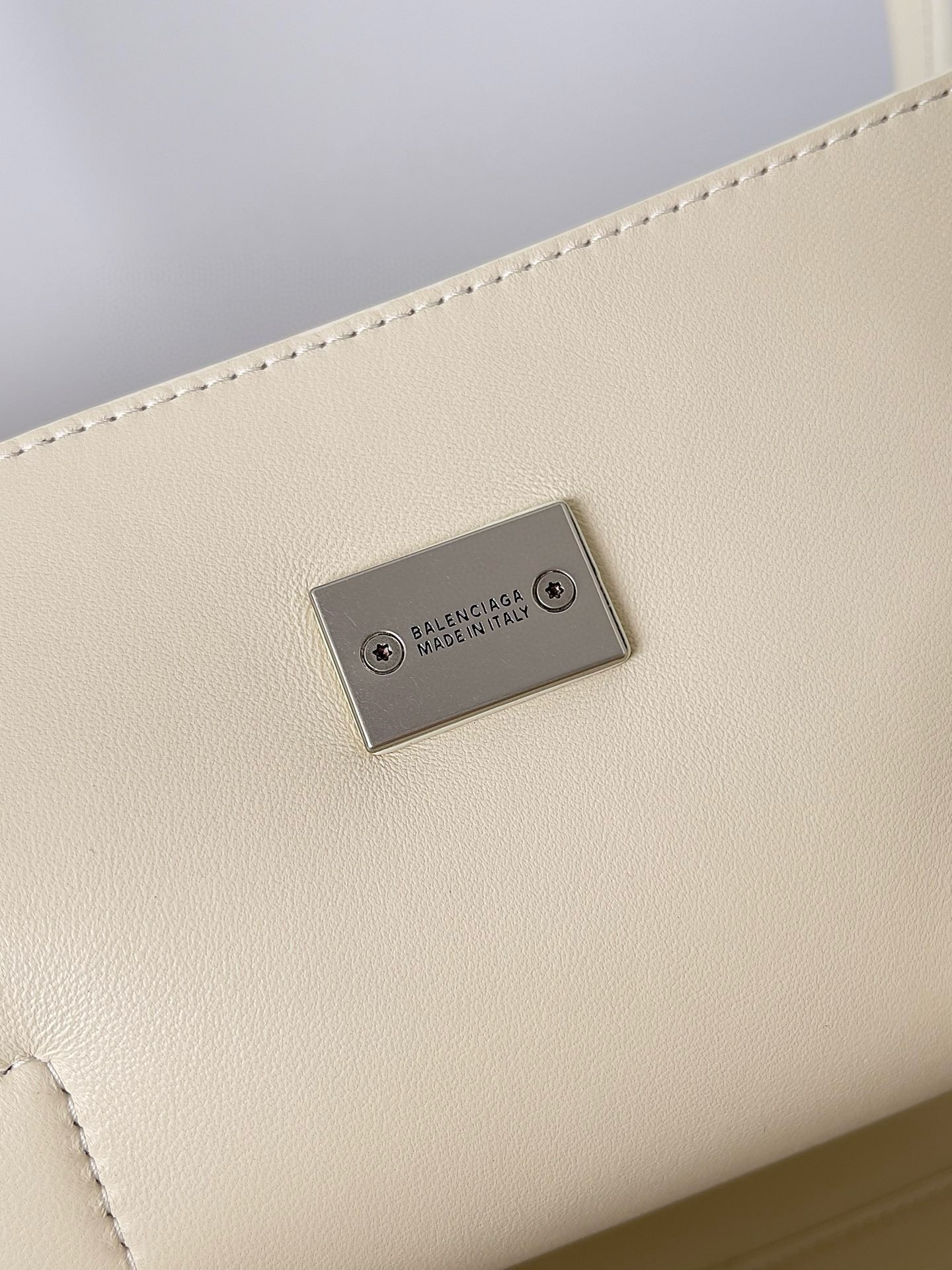 Knockoff Balenciaga Bel Air Carry All Medium Bag Beige Calfskin