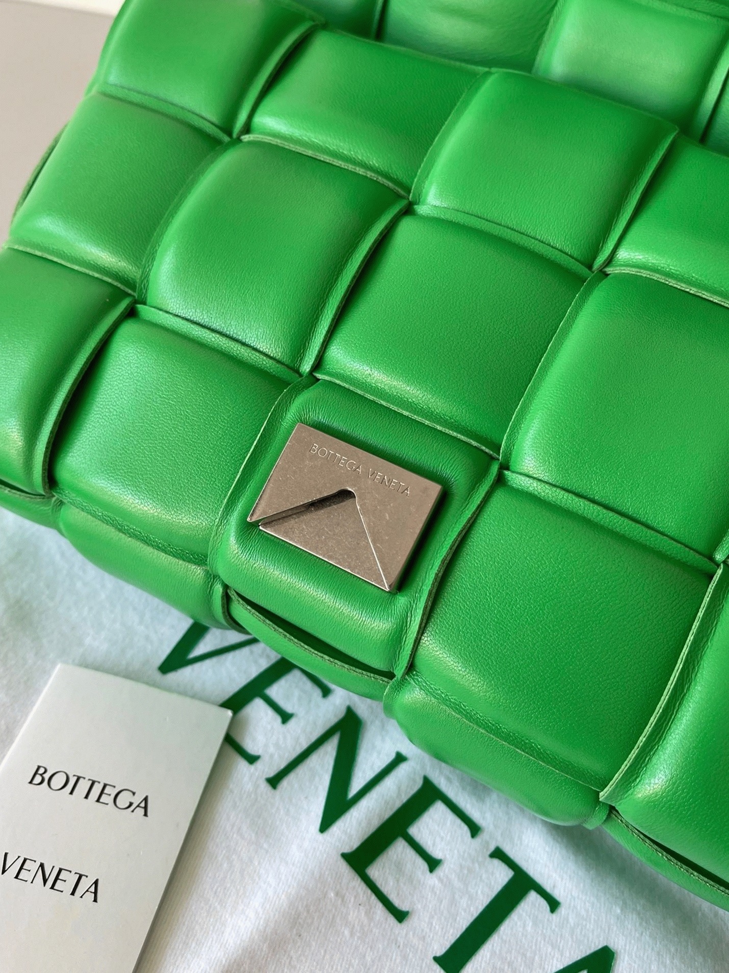Top Quality Knockoff Bottega Veneta Padded Cassette Bag In Parakeet