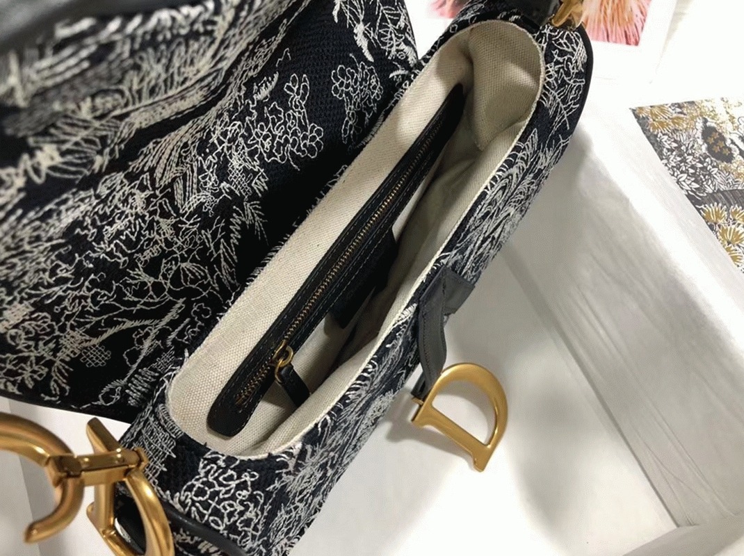 Dior Saddle Bag Knockoff in Blue Toile de Jouy Reverse Jacquard
