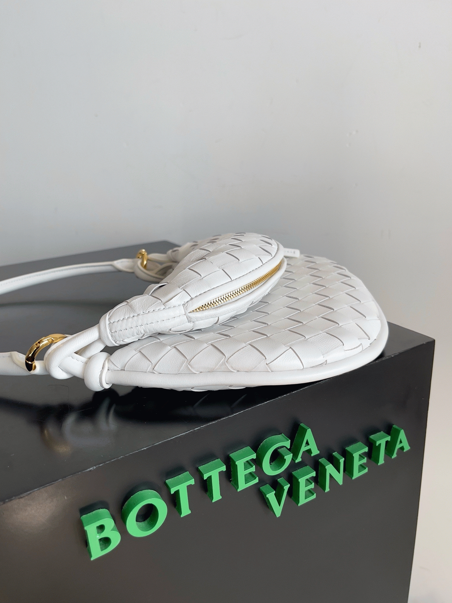 Replica Bottega Veneta Gemelli Small Bag White