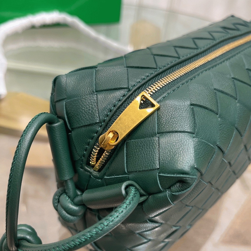 Knockoff Bottega Veneta Loop Small Bag Raintree