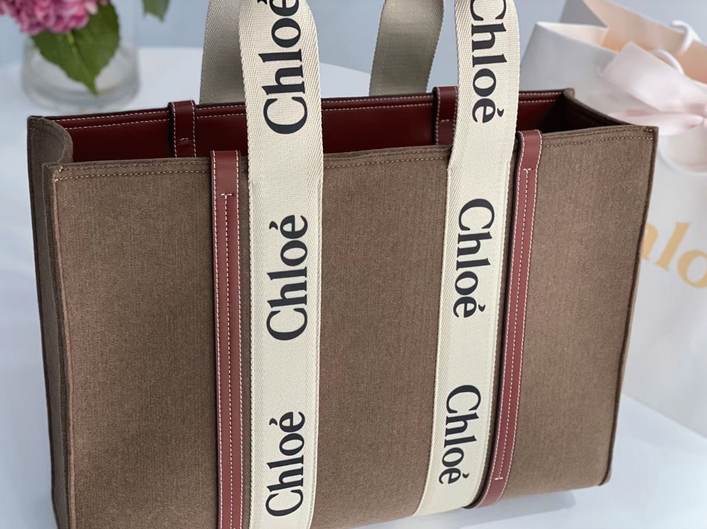 Top Quality Replica Chloe Medium Woody Tote Bag In Brown Felt