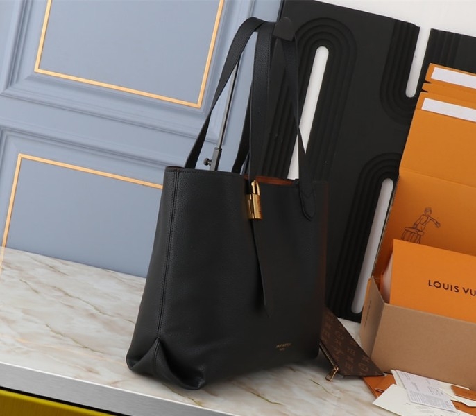 Louis Vuitton Low Key Cabas MM Bag In Black
