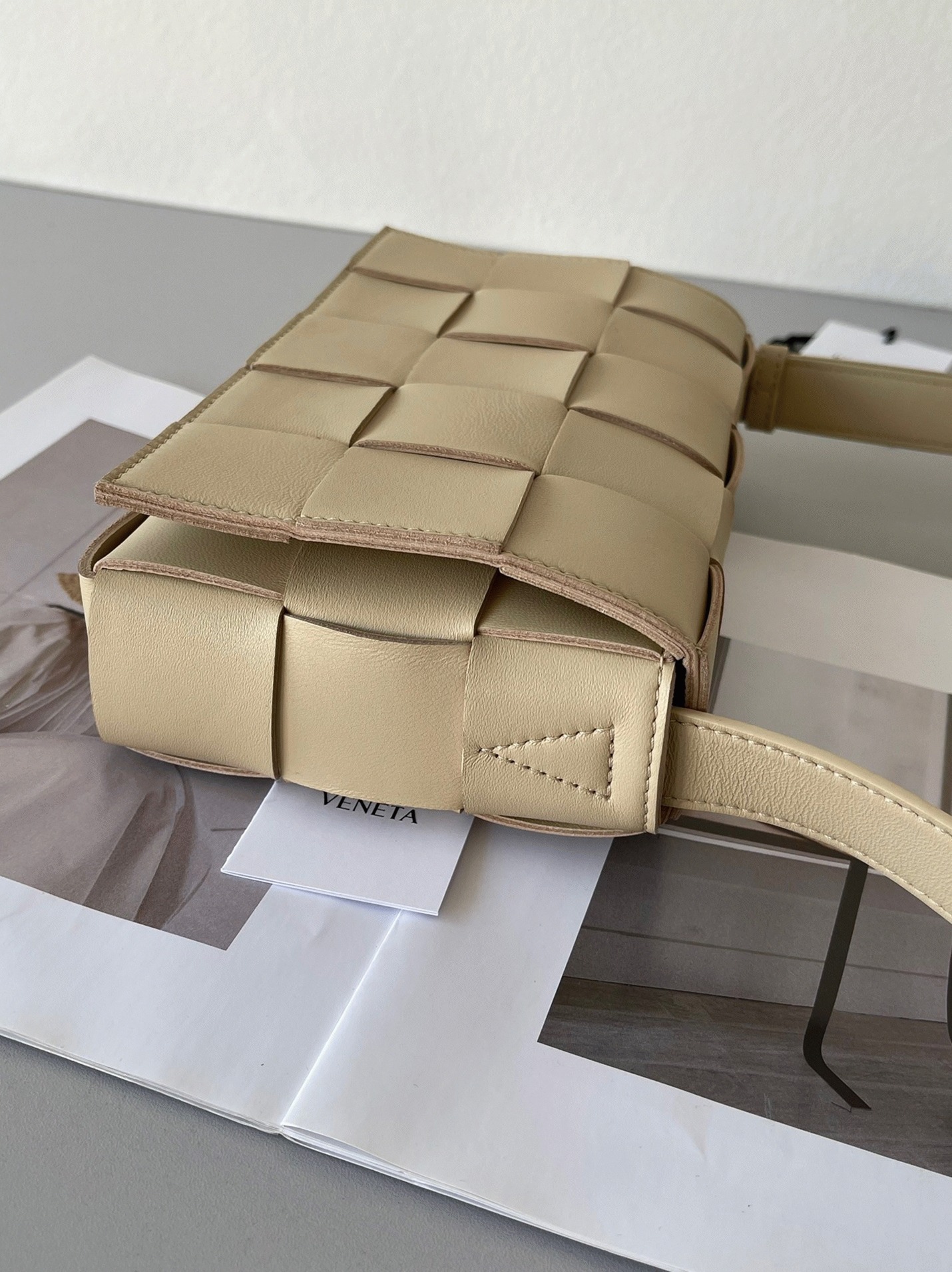 Top Quality Fake Bottega Veneta Cassette Bag In Porridge