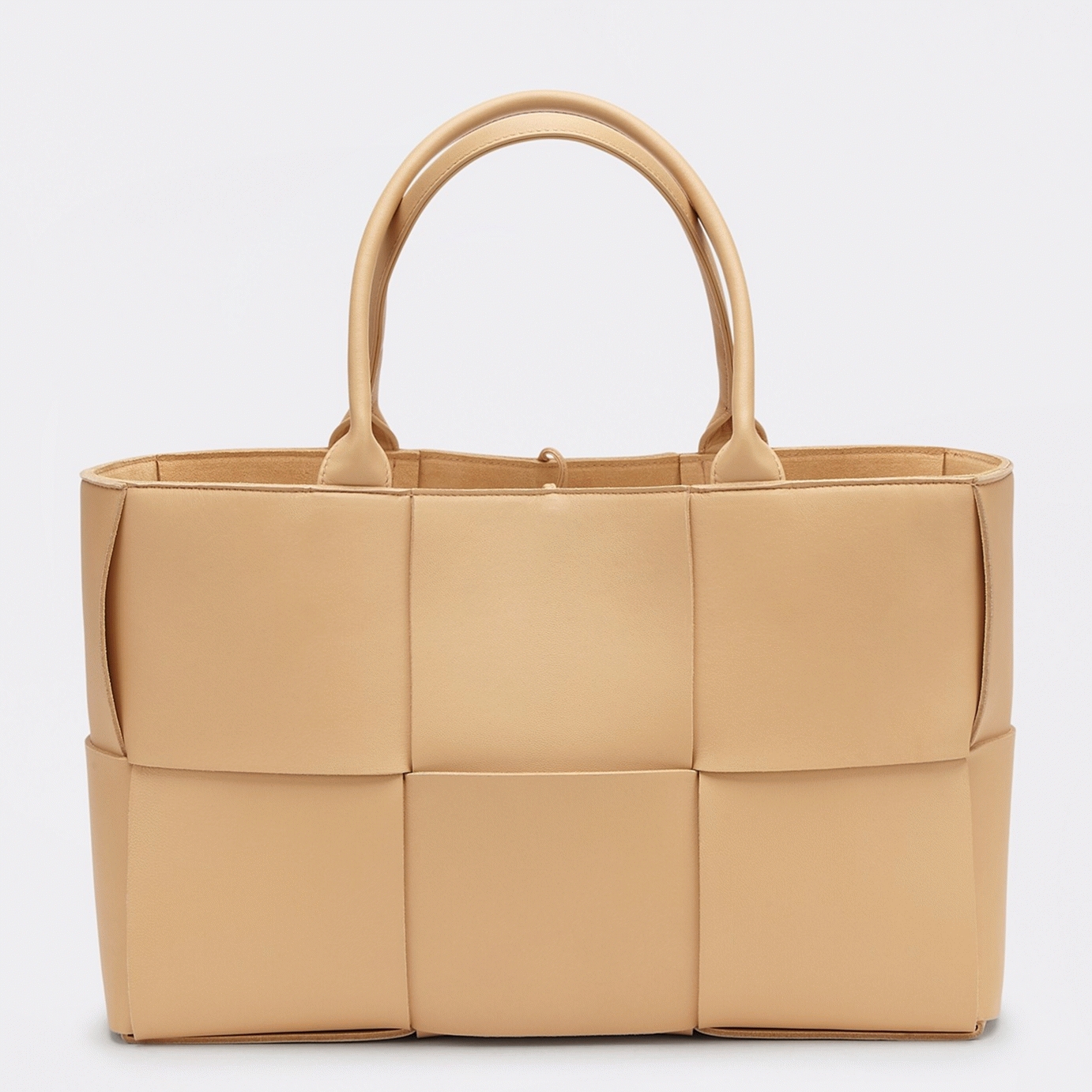 Replica Bottega Veneta Arco Medium Tote Beige