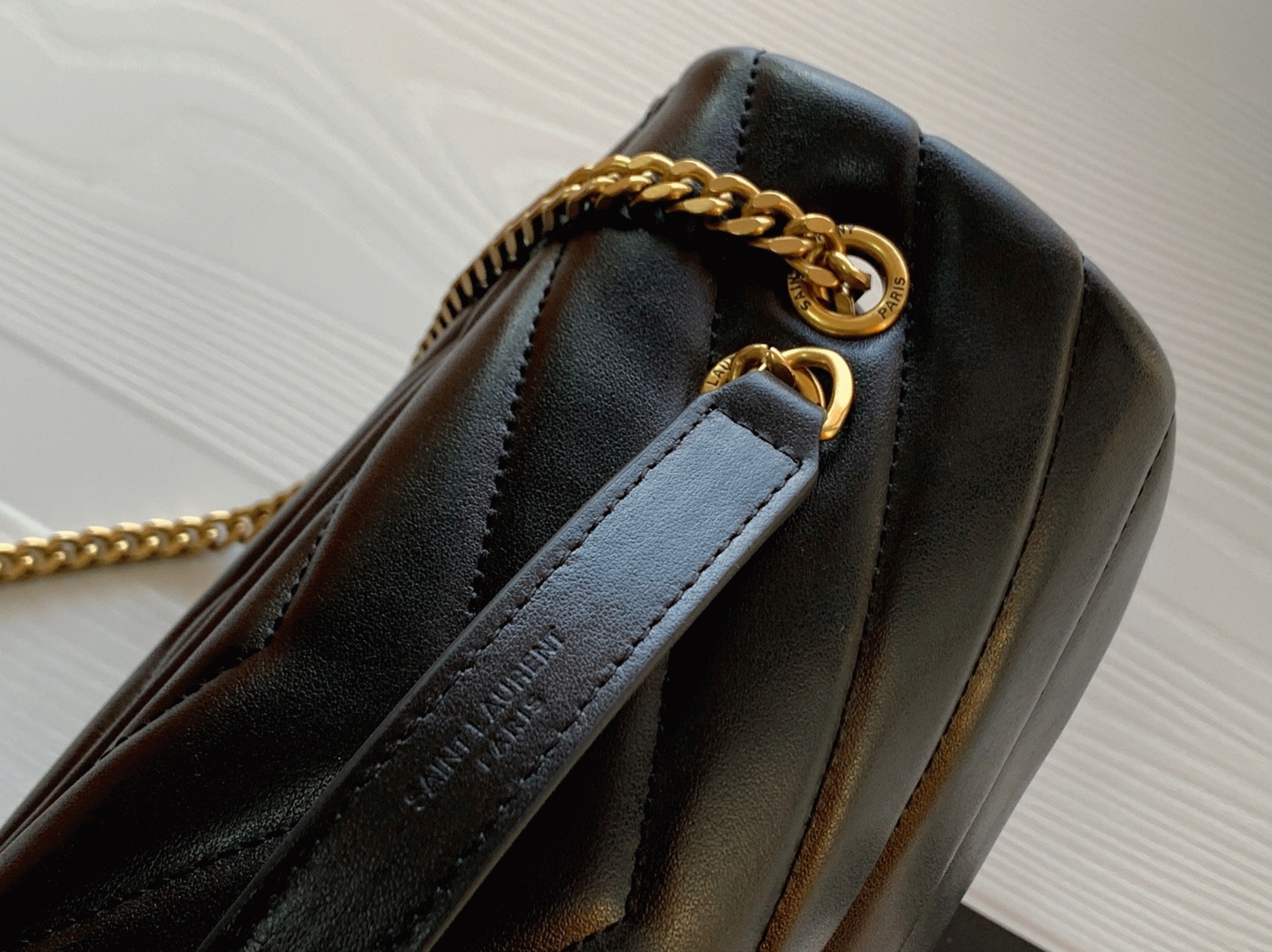 Replica Designer Saint Laurent LouLou Small Chain Bag Black
