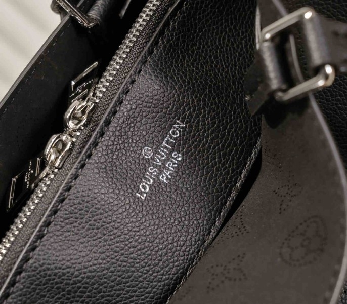LV Mahina Bella Tote In Black