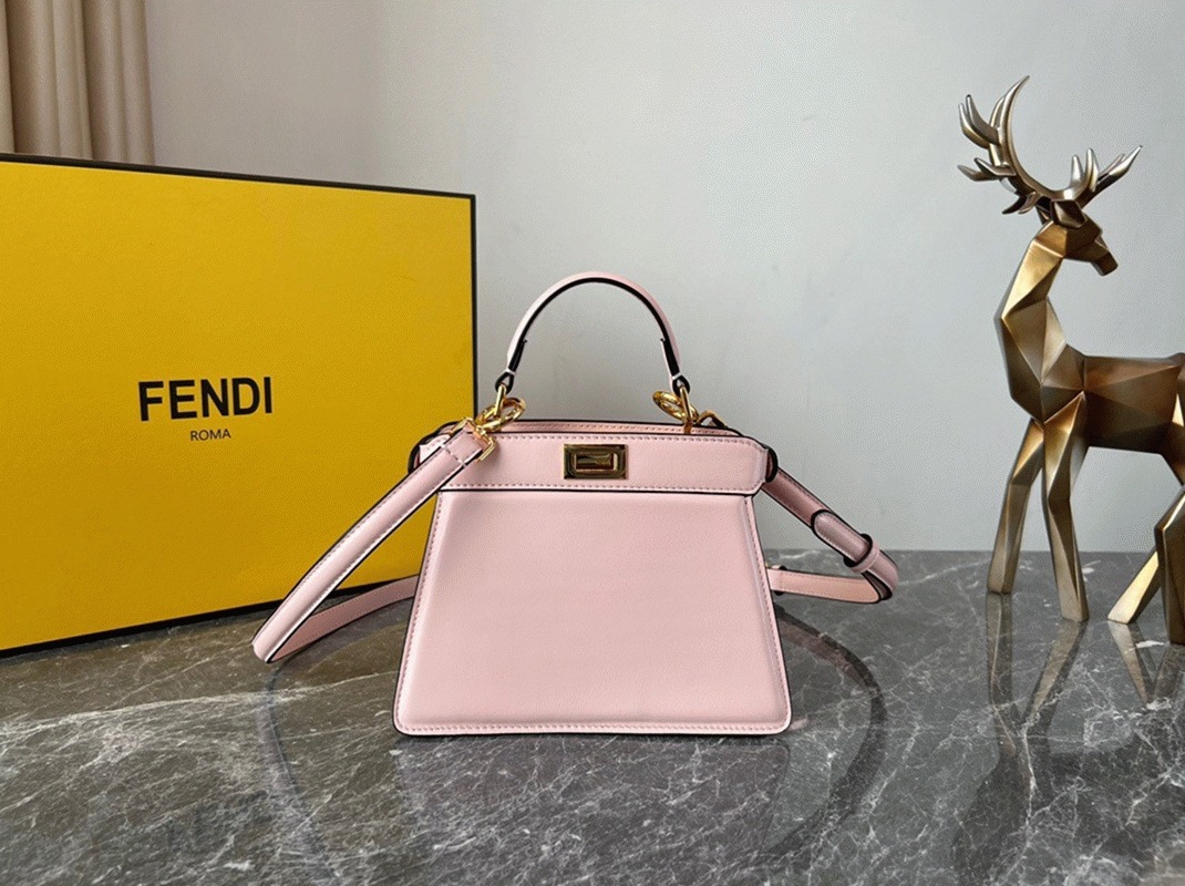 Top Quality Knockoff Fendi Peekaboo ISeeU Petite Bag In Pink Nappa Leather