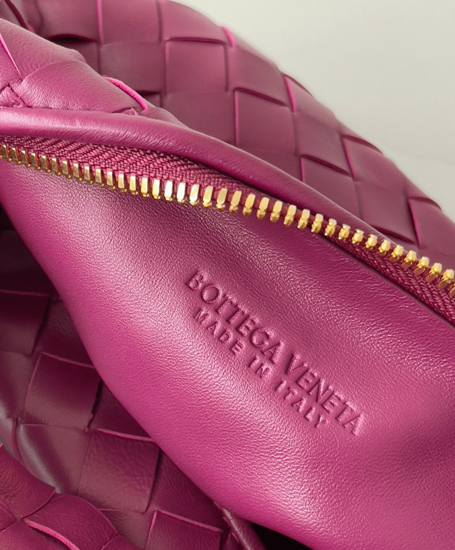 Replica Bottega Veneta BV Jodie Mini Bag Cinnabar
