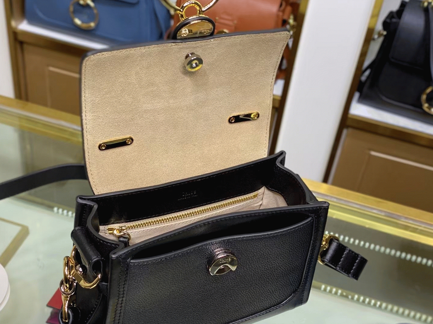 Top Quality Replica Chloe Mini Tess Day Bag In Black Grained Leather