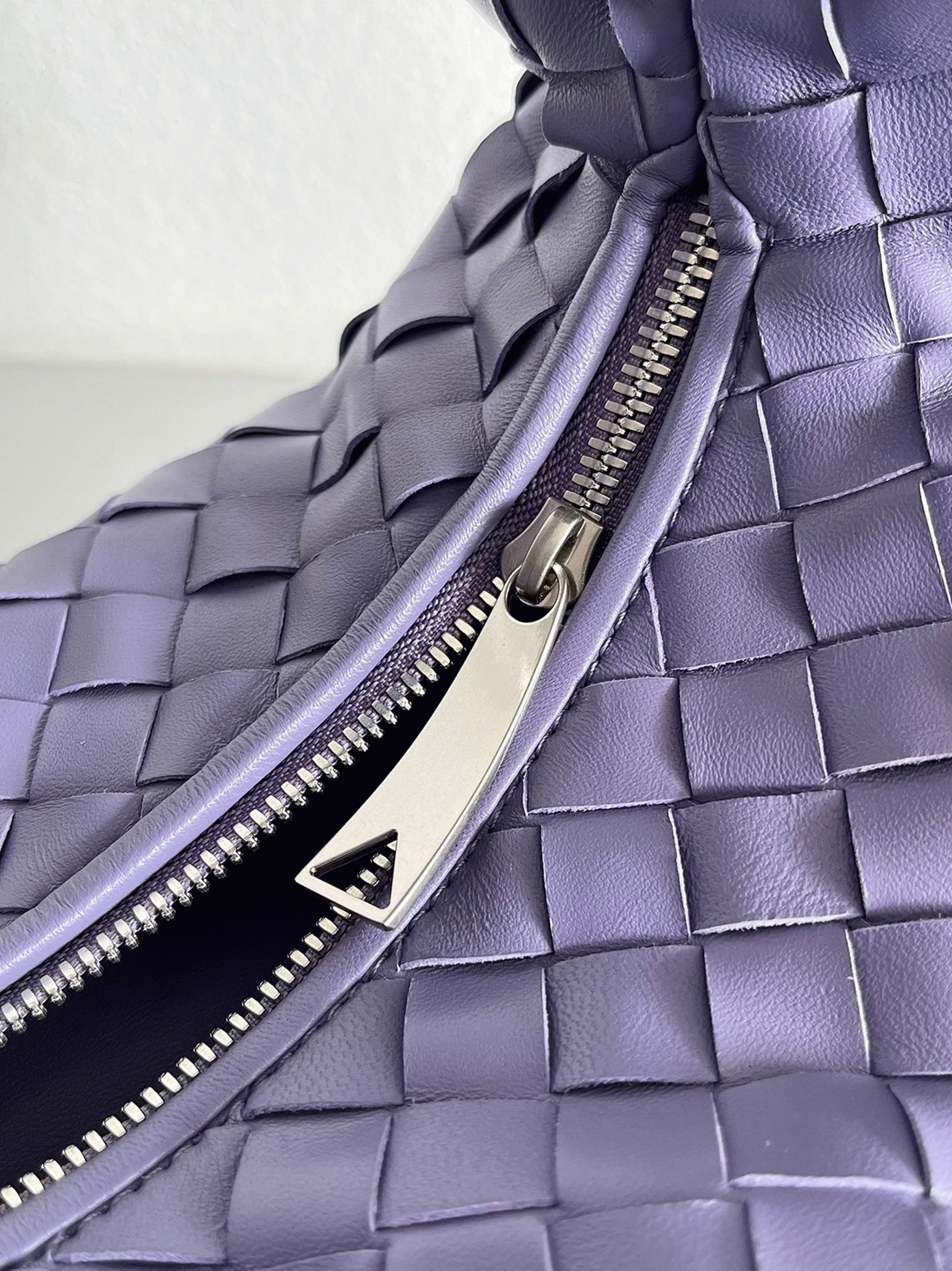 Fake Bottega Veneta BV Jodie Teen Bag Wisteria