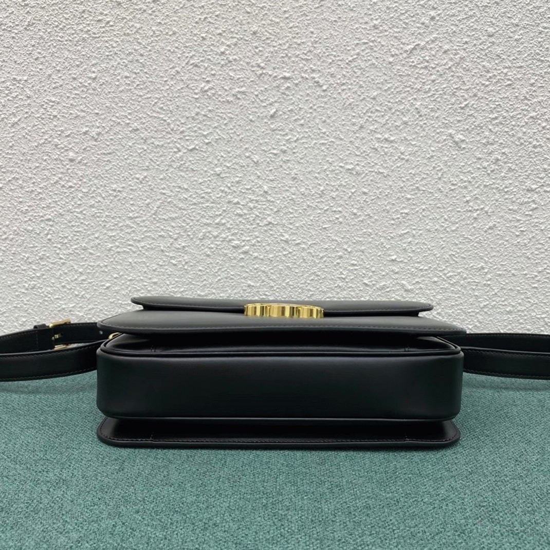 Top Quality Knockoff Celine Triomphe Large Bag In Black