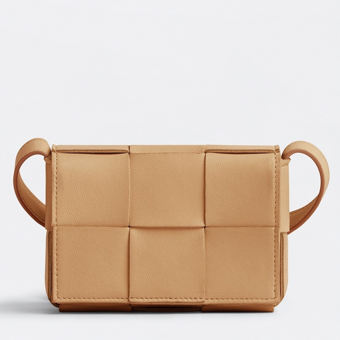 Top Quality Knockoff Bottega Veneta Candy Cassette Bag In Almond