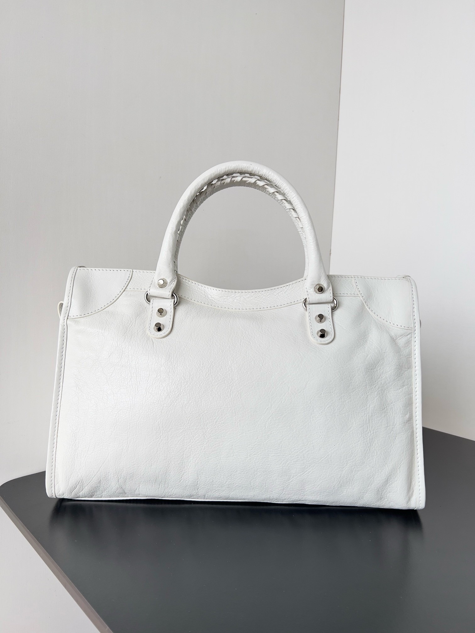 Knockoff Balenciaga Le City Medium Bag White Arena Lambskin