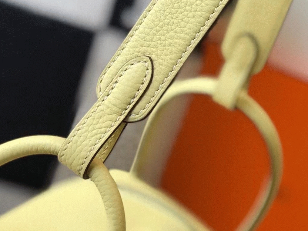 Replica Hermes Lindy bag 26cm in jaune poussin
