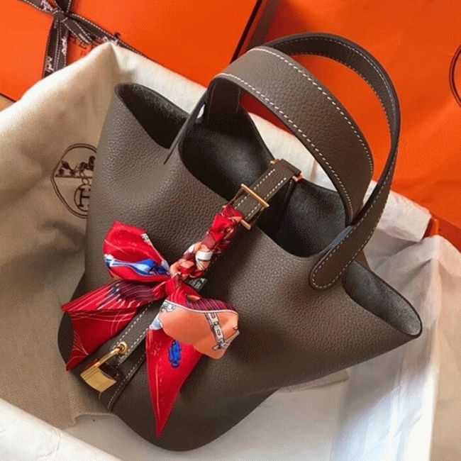 Taupe best replica Hermes Picotin Lock 18cm handbag