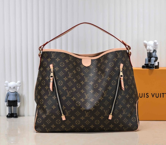 Louis Vuitton Monogram Canvas Delightful GM Tote In Beige